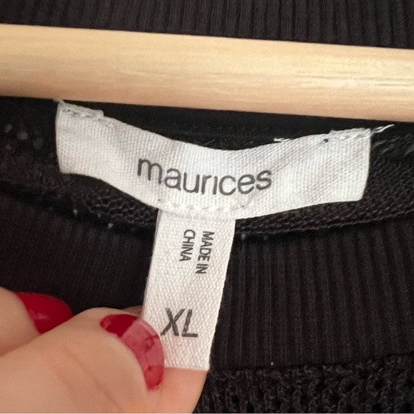 Maurice’s Floral Jacquard Mesh Top - Picture 10 of 12